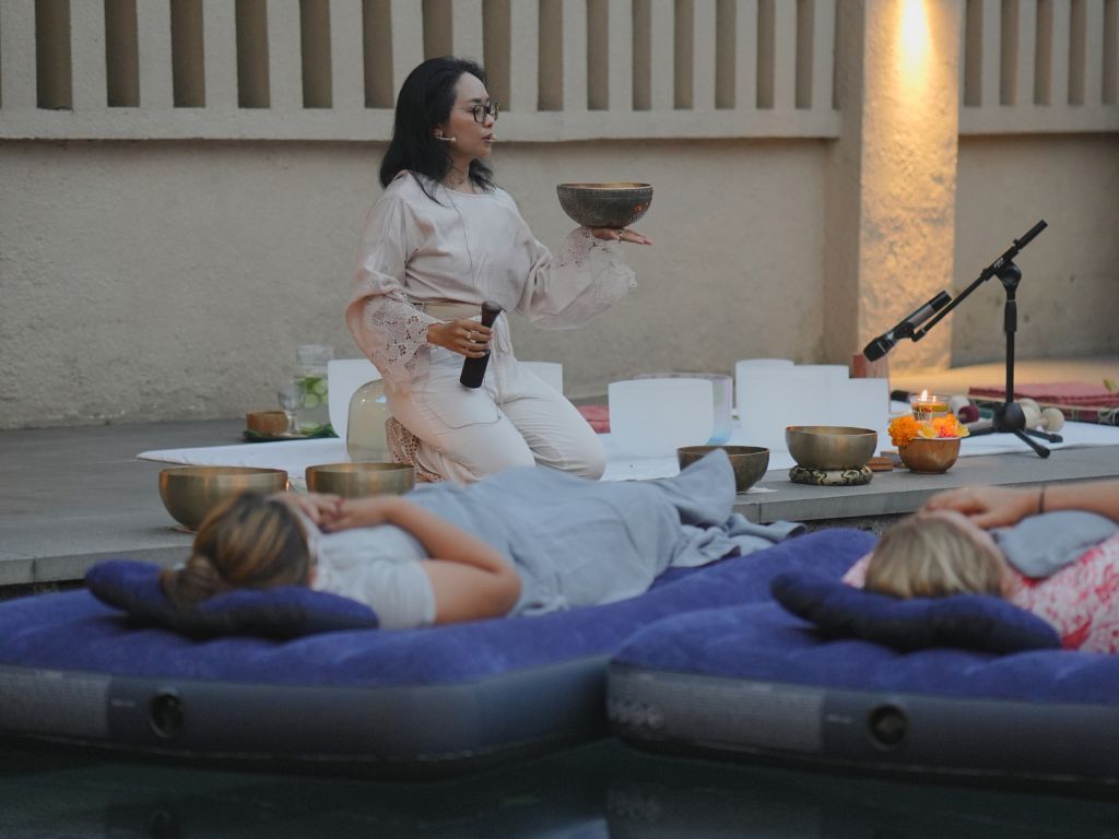 A tranquil floating sound bath experience